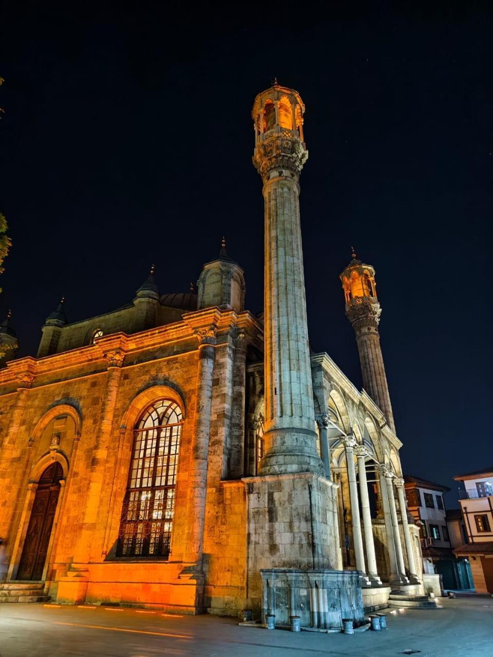 Eser Palas Oteli Konya Luaran gambar